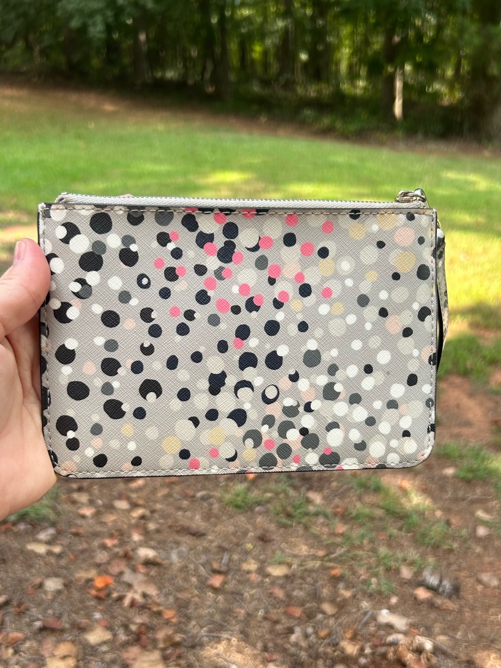 Kate Spade New York Confetti Dot Wristlet Clutch Gray Pink Black - Picture 2 of 5